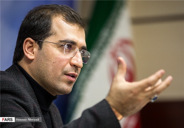 سختترین مکان برای شعر خوانی حرم امام رضاست سختترین مکان برای شعر خوانی حرم امام رضاست