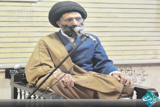 هیچگاه گنهکاری را به خاطر گناهش سرزنش مکن هیچگاه گنهکاری را به خاطر گناهش سرزنش مکن