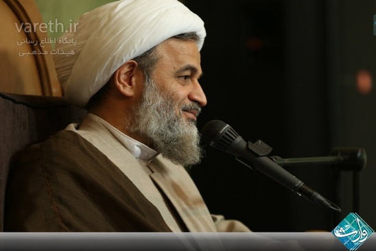 در ماه رمضان اهمیت ویژه ای به امام زمان(عج) بدهیم در ماه رمضان اهمیت ویژه ای به امام زمان(عج) بدهیم