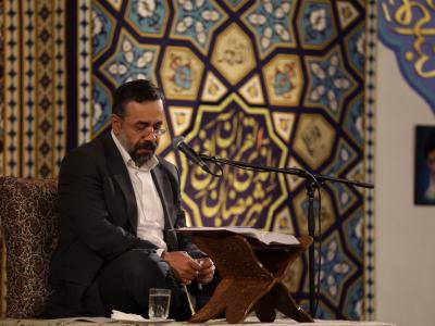  مناجات‌خوانی محمود کریمی در شب چهارم رمضان