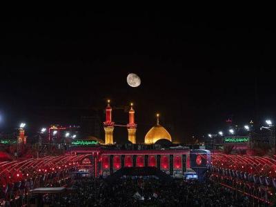 میثم مطیعی؛ من یه عمره به چشمای خیسم قول دیدار کربلا دادم