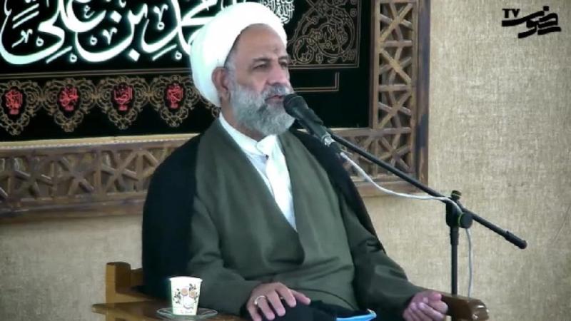 هدف ماه رمضان رسیدن انسان از خودمحوری به خدامحوری است